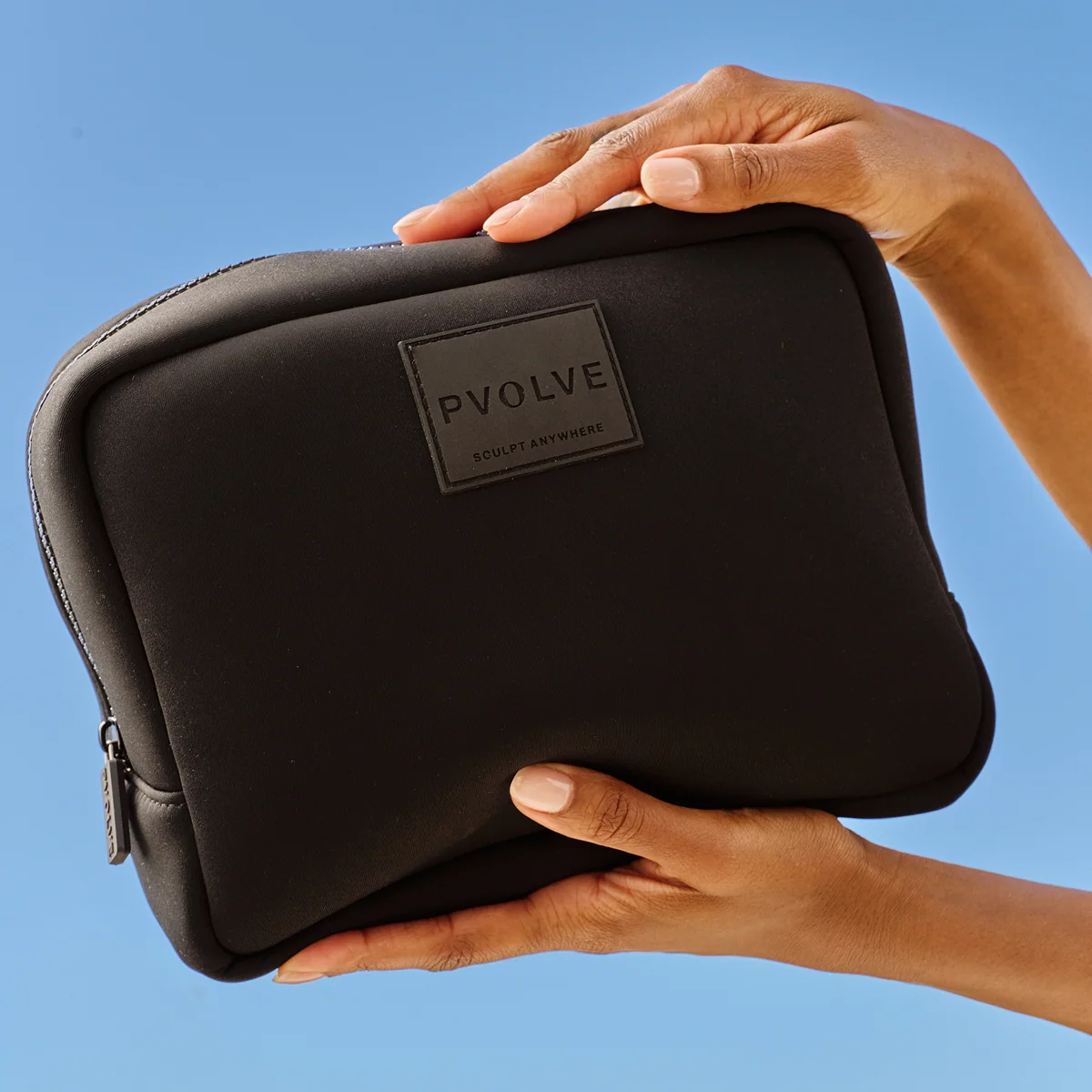 Travel Case - Image 4